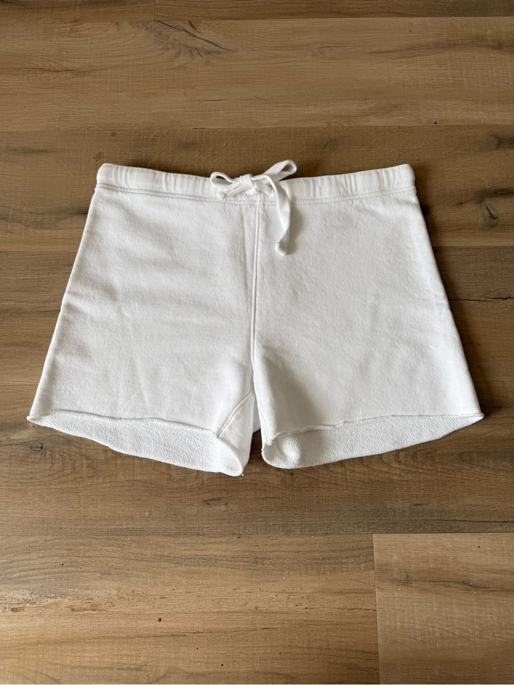 Frank & Eileen White Cotton Terry Pearl Favorite High-Rise Sweat Shorts - Large - Picture 3 of 6